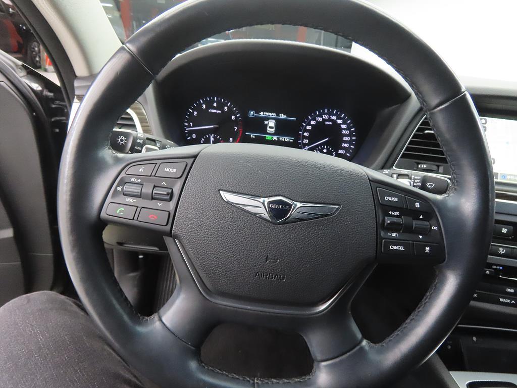 Genesis G80 - Vista 8