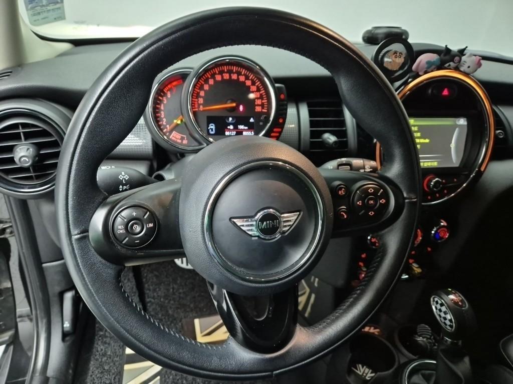 Mini Cooper - Vista 8