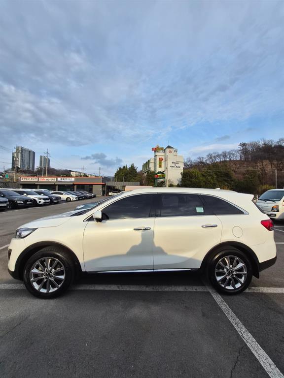 KIA Sorento - Vista 4