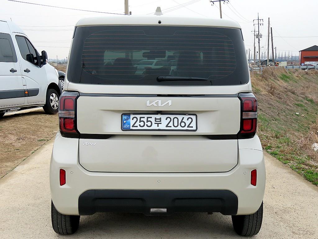KIA Ray - Vista 4