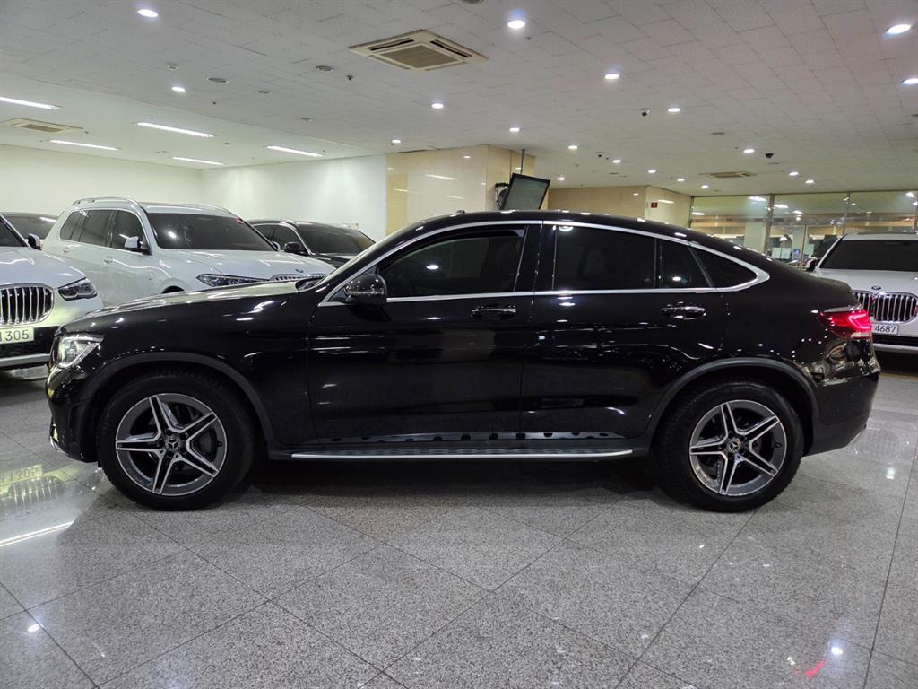 Mercedes Benz GLC Class - Vista 3