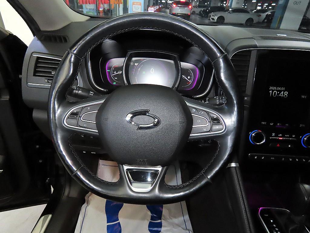 SAMSUNG QM6 - Vista 8