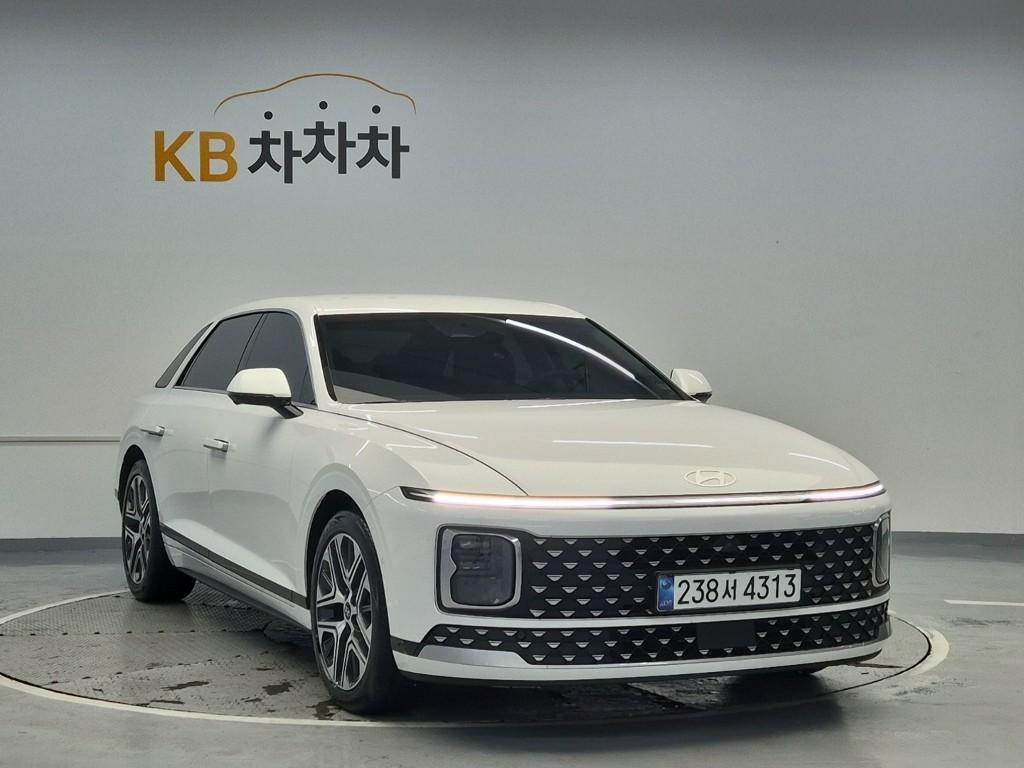 HYUNDAI Grandeur - Vista 4