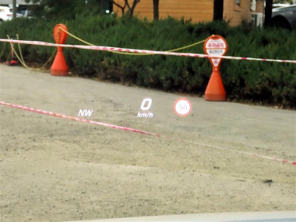 Mercedes Benz E class - Vista 10