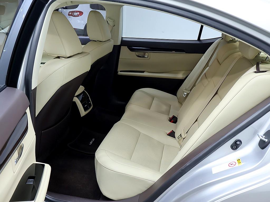 Lexus ES 2017 Plateado - Importación desde Corea - HF Imports Iquique - Foto 12