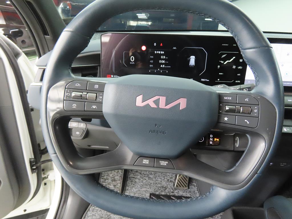 KIA EV9 - Vista 8