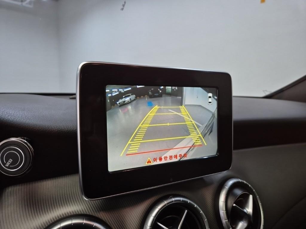 Mercedes Benz CLA Class 2015 Blanco - Importación desde Corea - HF Imports Iquique - Foto 14