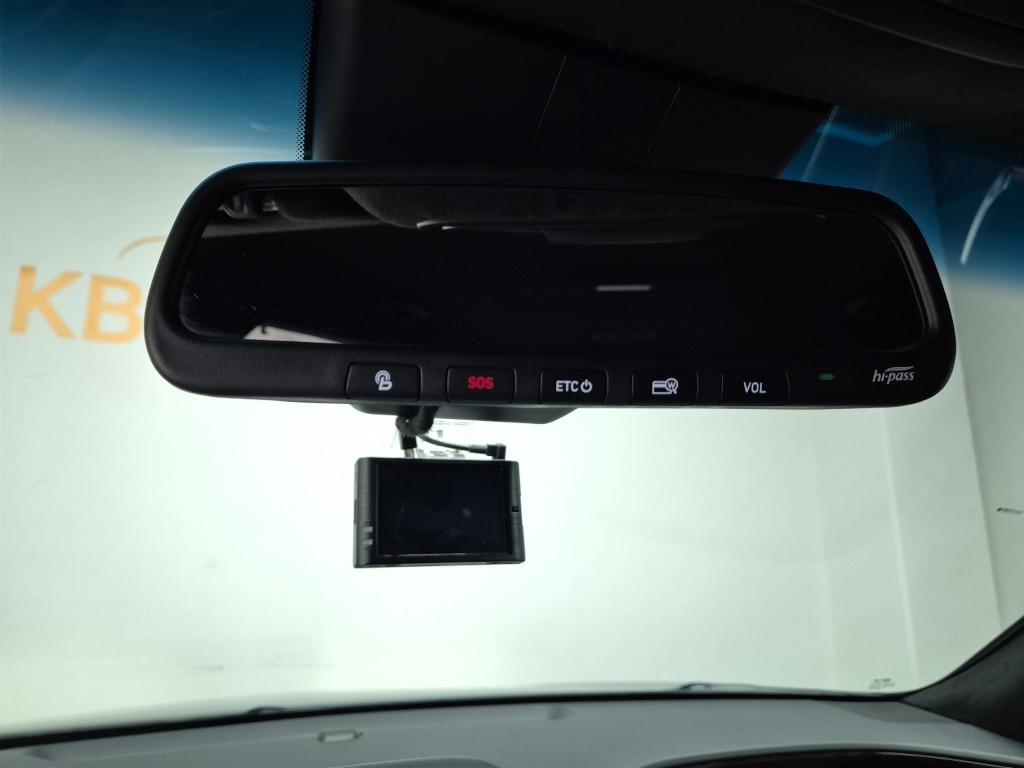 HYUNDAI Santa Fe 2019 Negro - Importación desde Corea - HF Imports Iquique - Foto 17