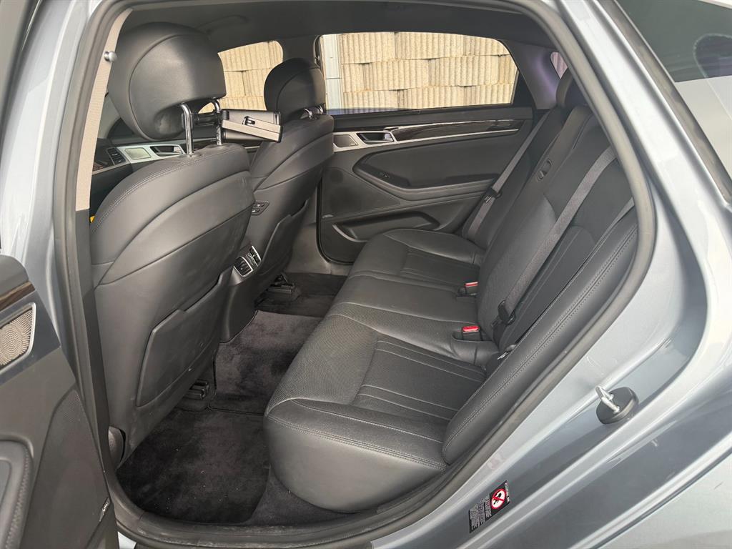 Genesis G80 - Vista 4