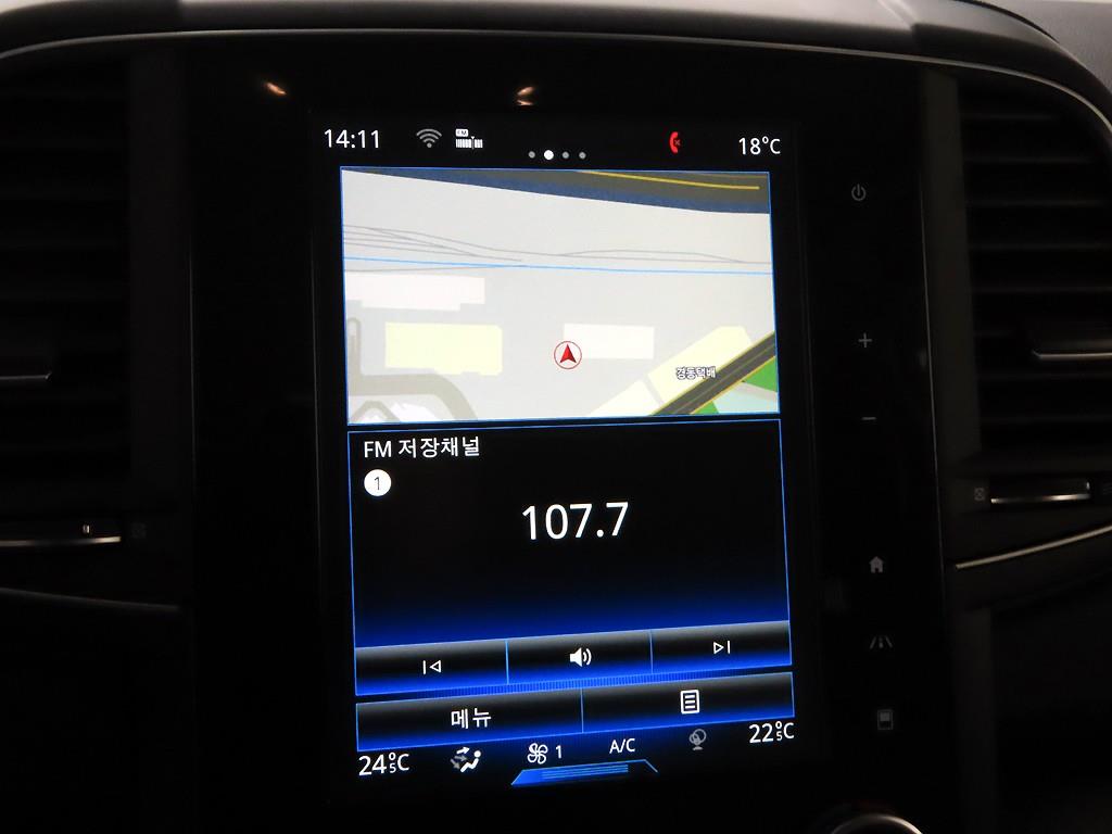 SAMSUNG QM6 - Vista 8