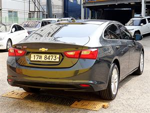 Chevrolet Malibu - Vista 8