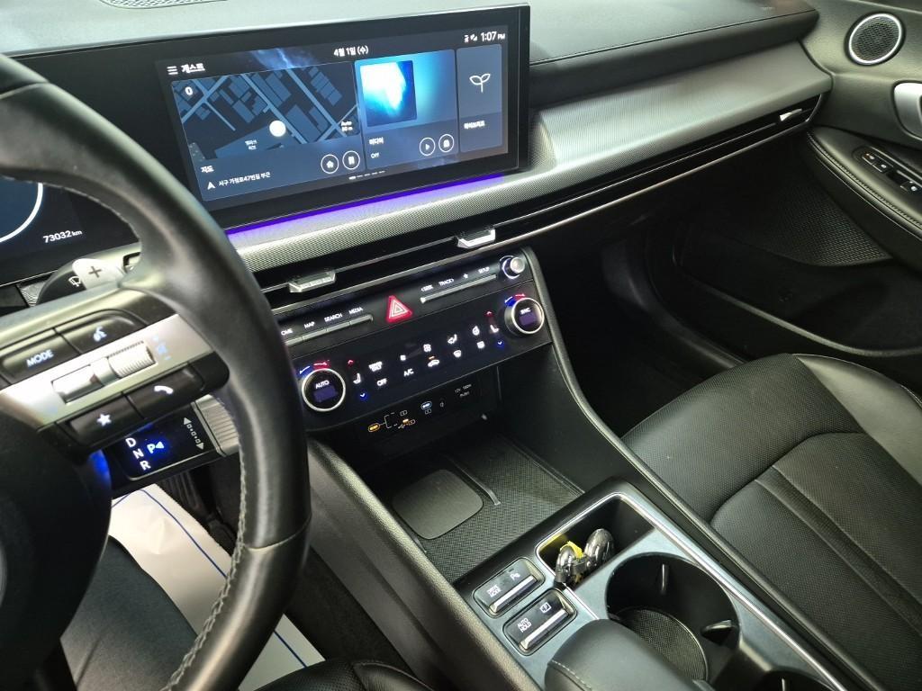 HYUNDAI Sonata - Vista 10