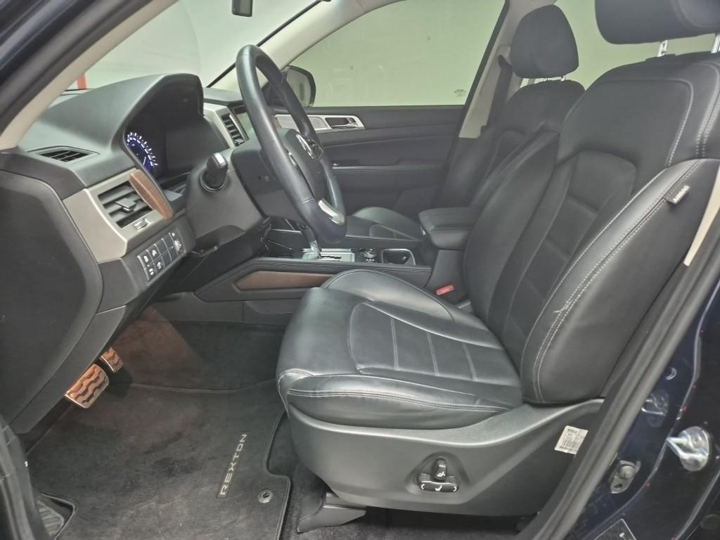 Ssangyong Rexton - Vista 10