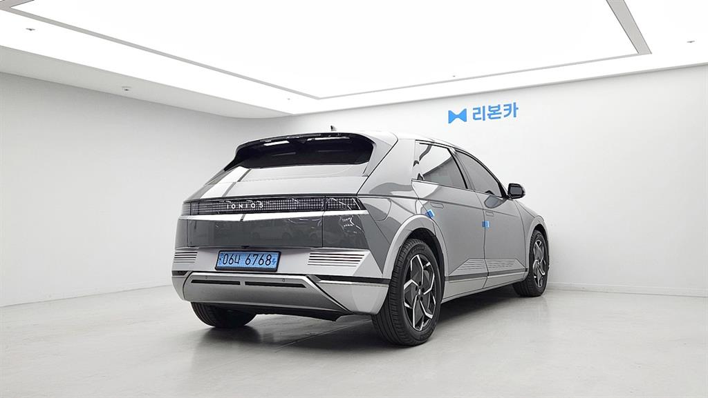 HYUNDAI Ioniq 5 - Vista 3