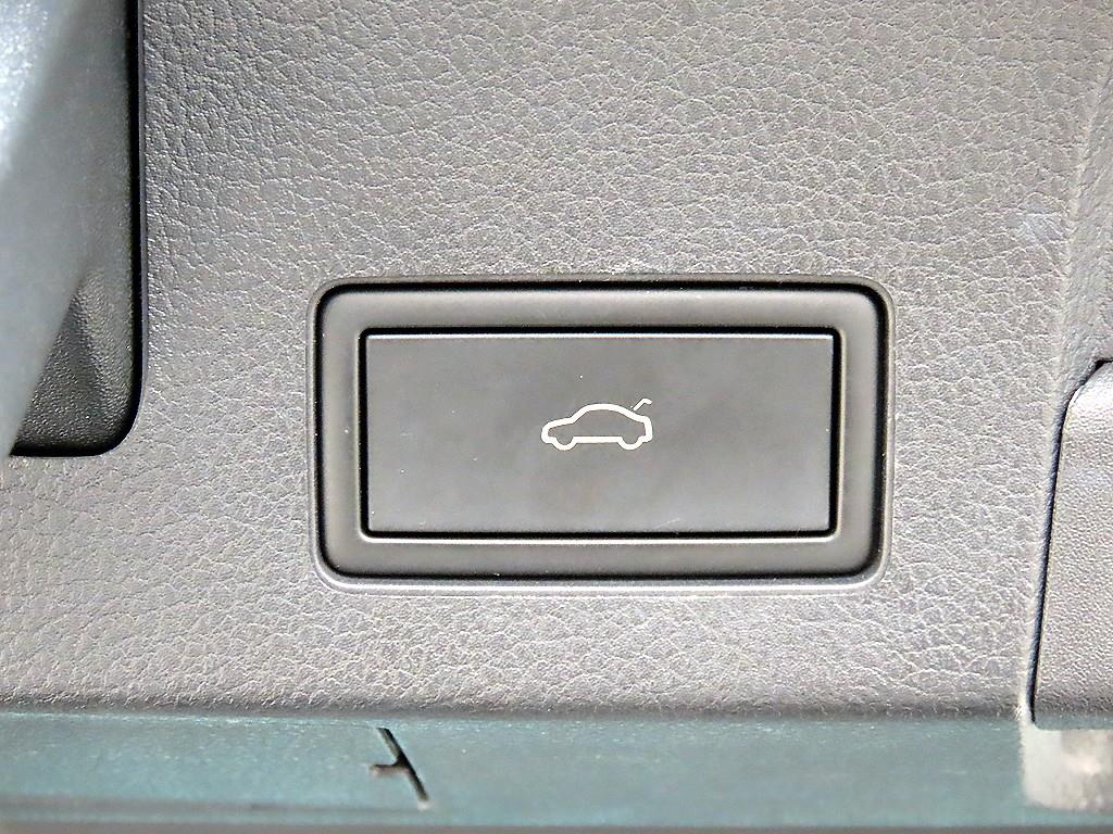 Volkswagen Arteon 2022 Gris - Importación desde Corea - HF Imports Iquique - Foto 17