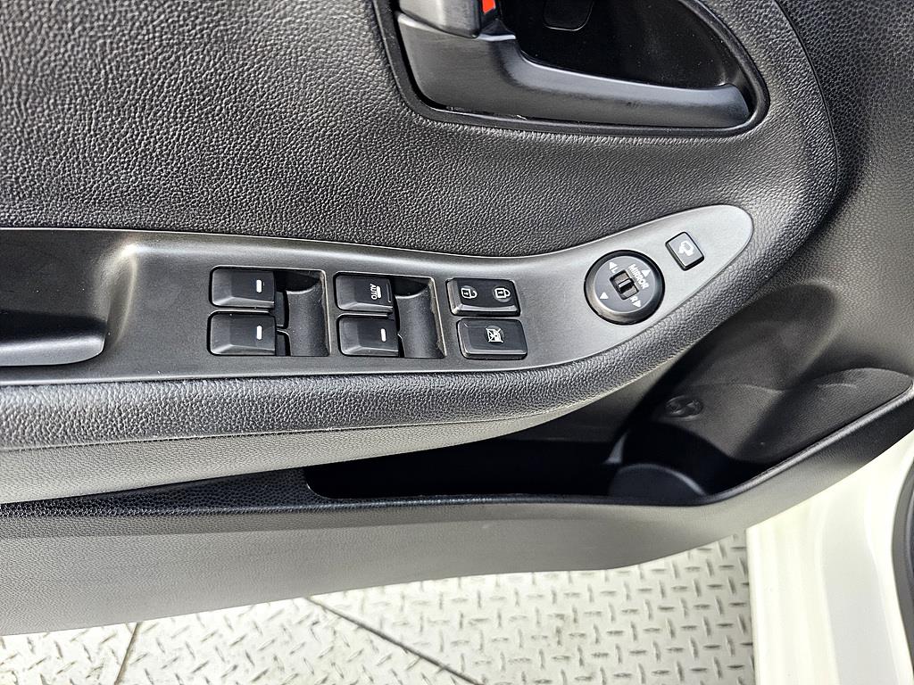 KIA Morning - Vista 11