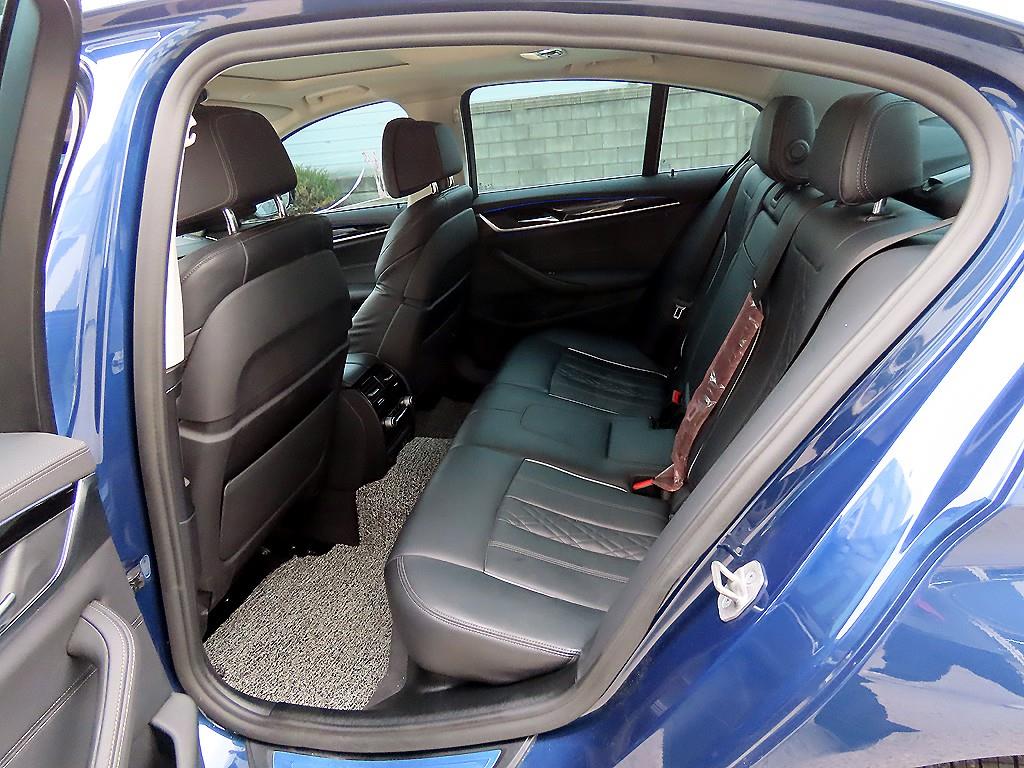 BMW 5 Series - Vista 6