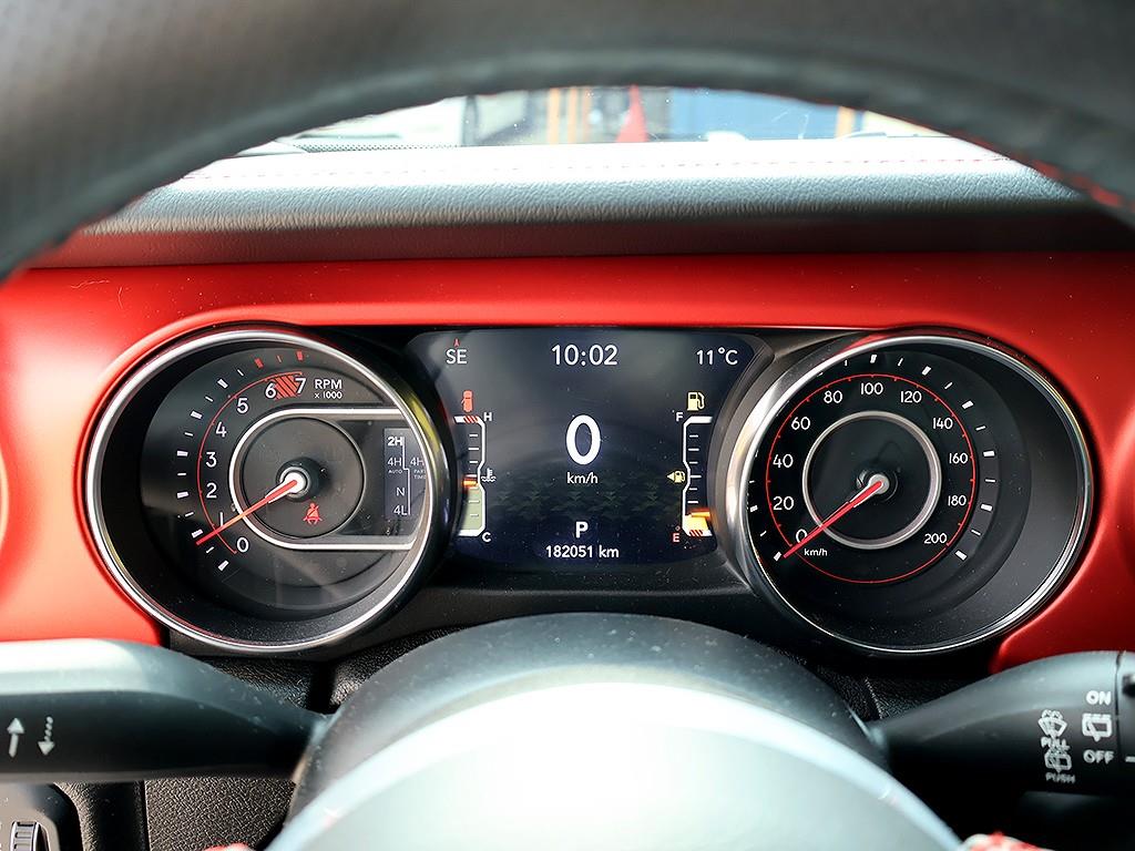 Jeep Wrangler - Vista 11