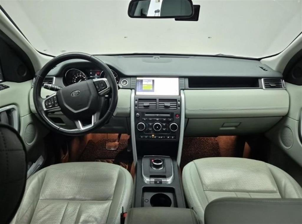 Land Rover Discovery Sports - Vista 7