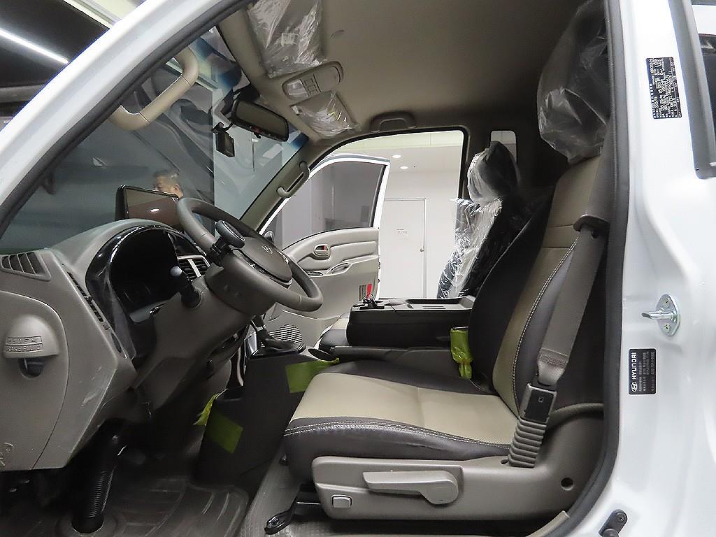 Small Truck Normal Box(High Deck) 2025 Blanco - Importación desde Corea - HF Imports Iquique - Foto 11