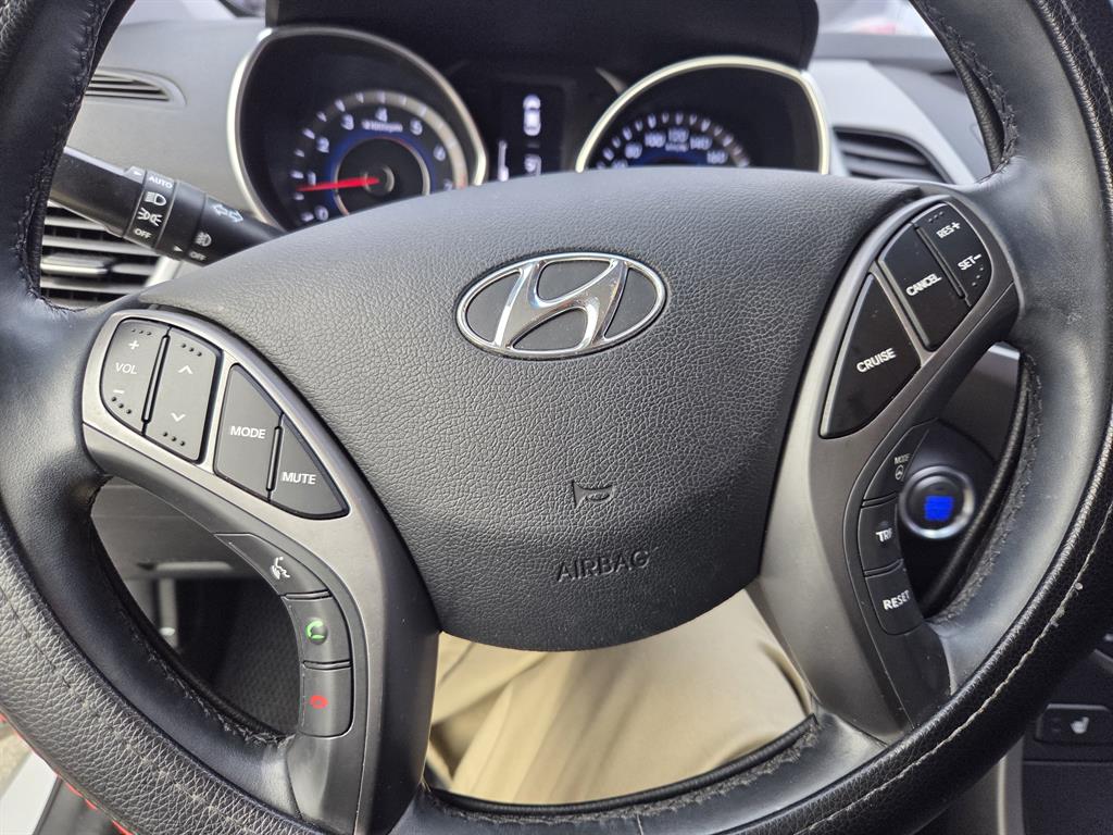 HYUNDAI Avante 2014 Blanco - Importación desde Corea - HF Imports Iquique - Foto 13