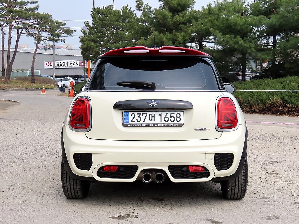 Mini Cooper - Vista 4