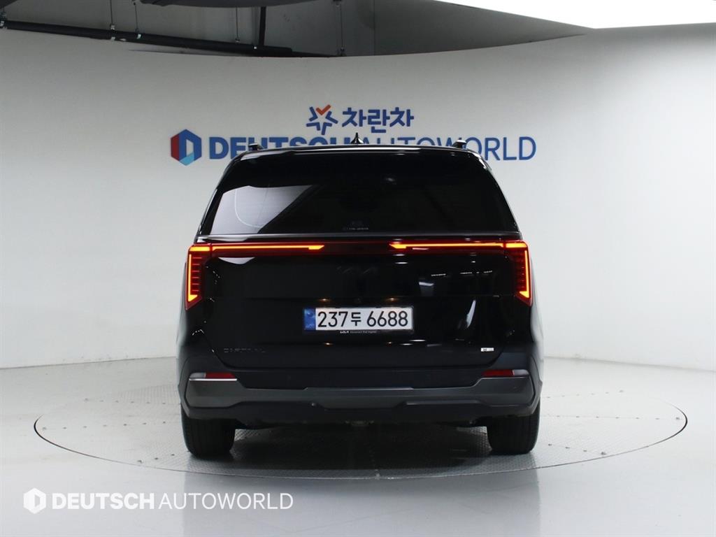 KIA Carnival - Vista 4