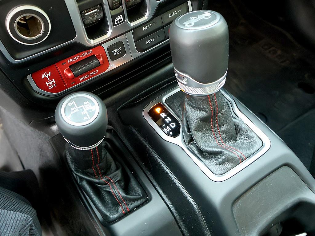 Jeep Wrangler 2019 Gris - Importación desde Corea - HF Imports Iquique - Foto 7