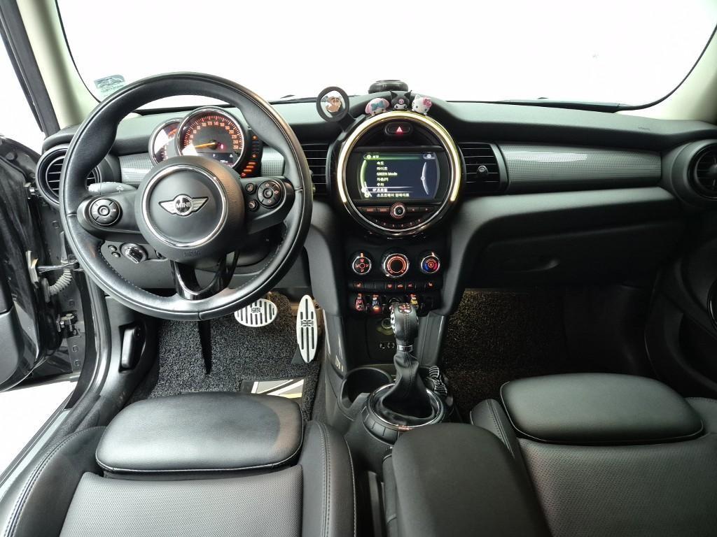 Mini Cooper - Vista 7