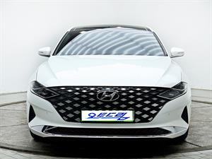 HYUNDAI Grandeur - Vista 2