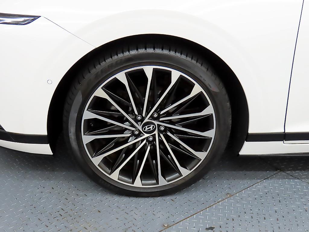 HYUNDAI Grandeur 2023 Blanco - Importación desde Corea - HF Imports Iquique - Foto 18