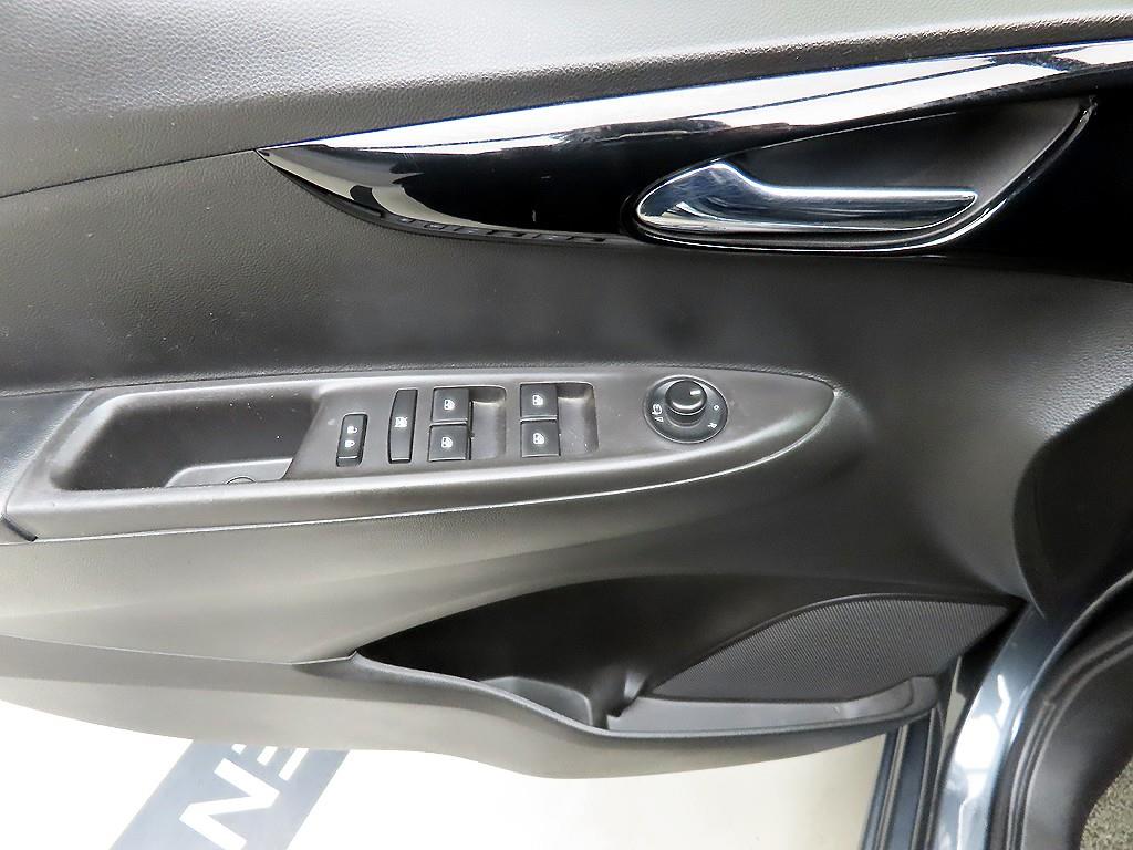 Chevrolet Spark - Vista 11