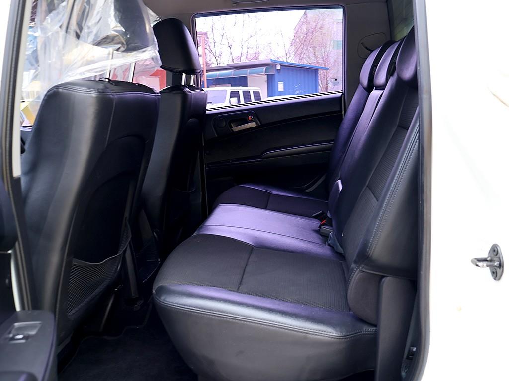 Ssangyong Korando 2014 Blanco - Importación desde Corea - HF Imports Iquique - Foto 13