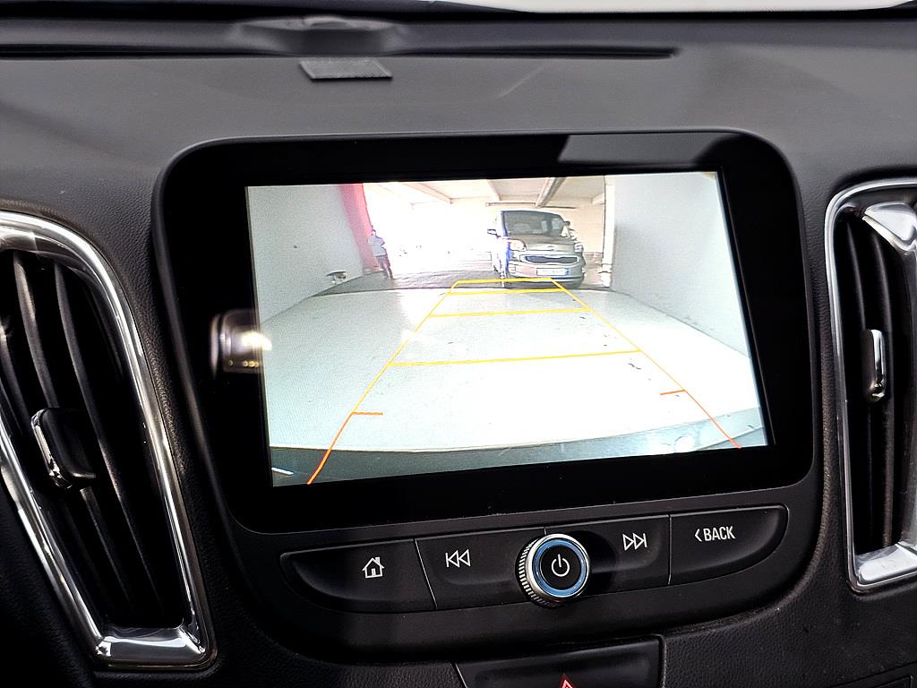 Chevrolet Malibu 2018 Gris - Importación desde Corea - HF Imports Iquique - Foto 13