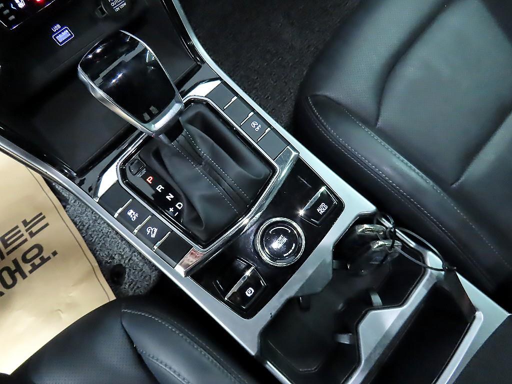 Ssangyong Korando - Vista 10