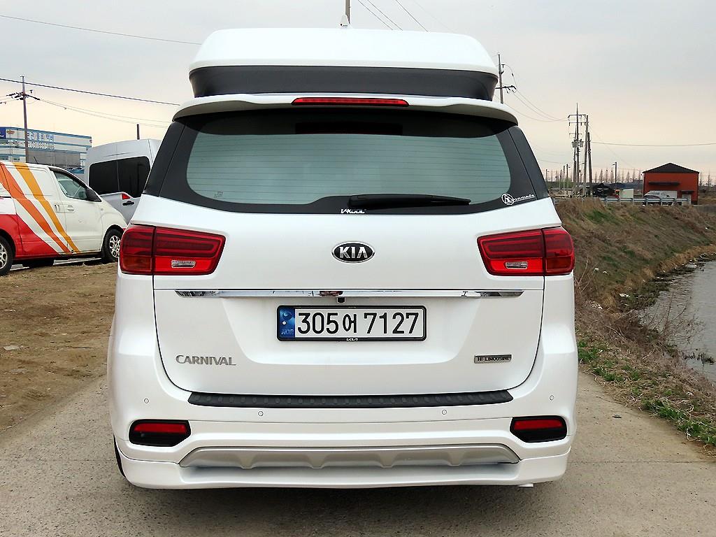 KIA Carnival - Vista 4