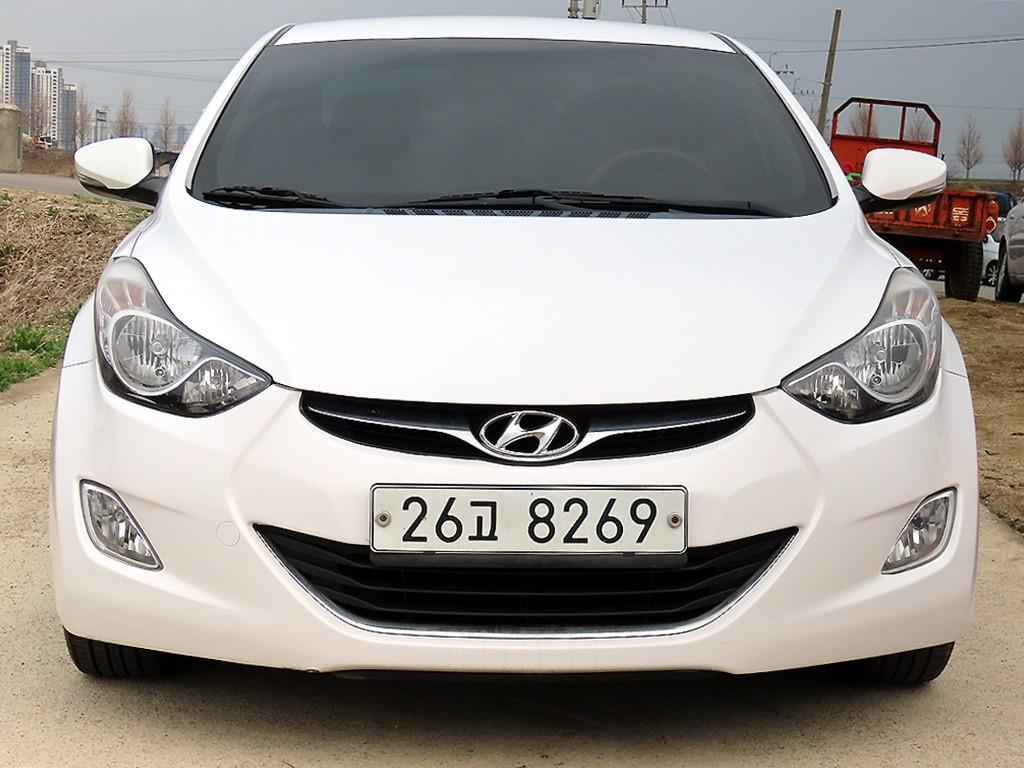 HYUNDAI Avante 2012 Blanco - Importación desde Corea - HF Imports Iquique - Foto 1