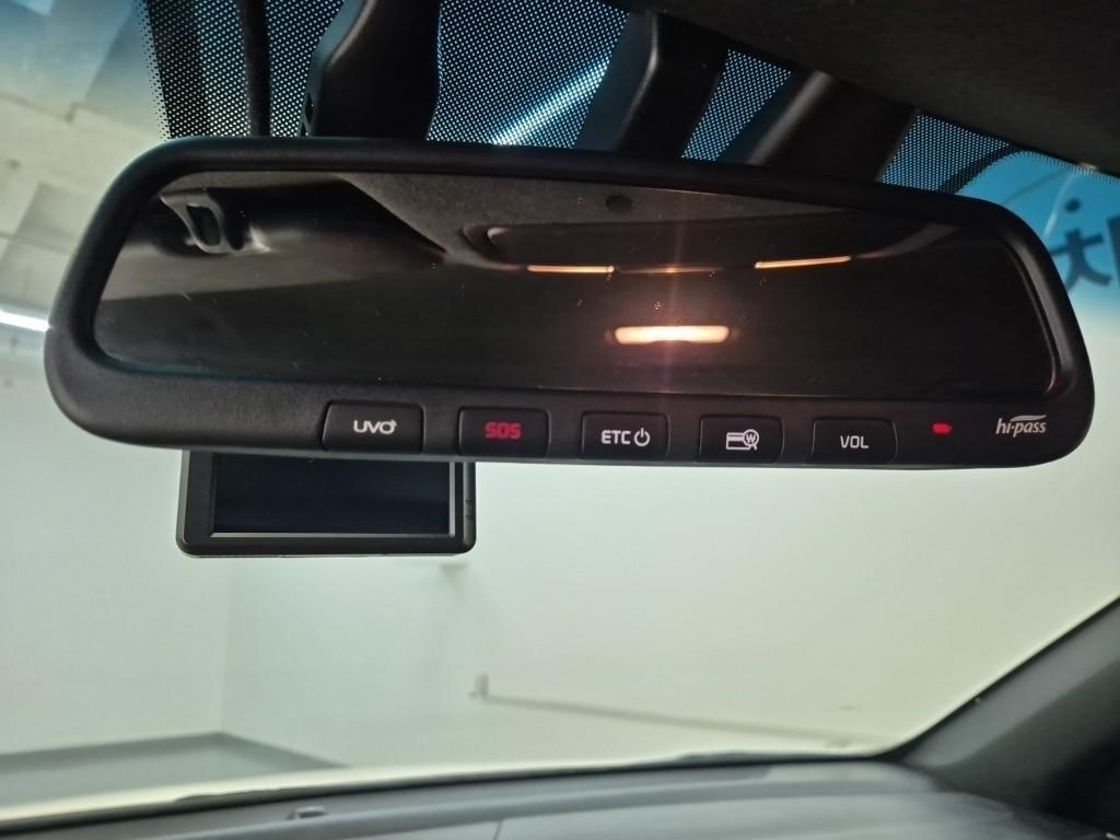 KIA K3 - Vista 7