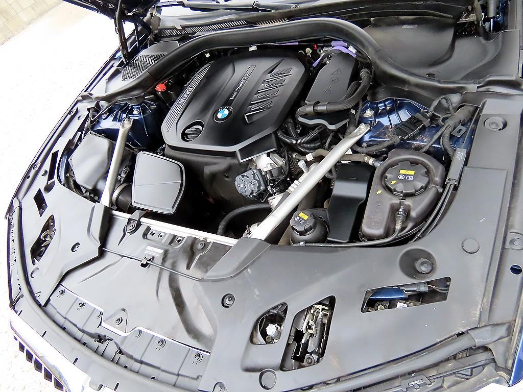 BMW 5 Series 2021 Azul - Importación desde Corea - HF Imports Iquique - Foto 19