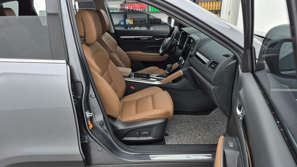 SAMSUNG QM6 - Vista 8