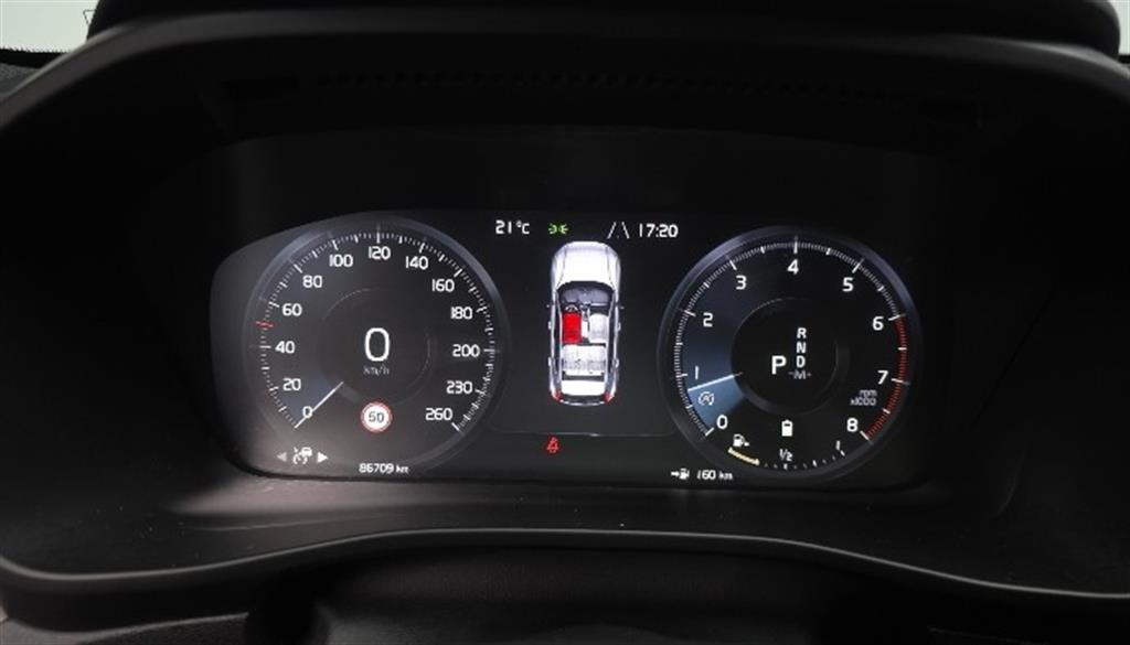 Volvo XC40 - Vista 8