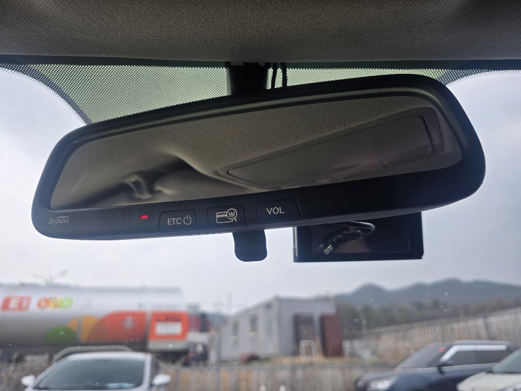 KIA Stonic - Vista 10