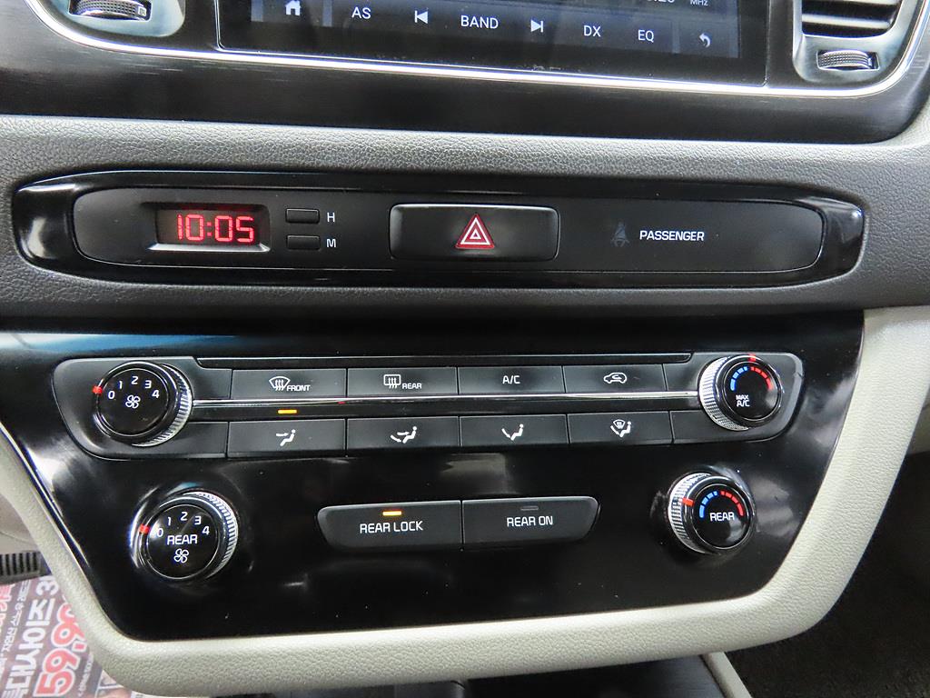 KIA Carnival 2018 the color of pearl - Importación desde Corea - HF Imports Iquique - Foto 13