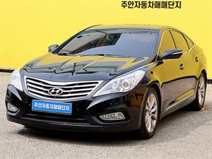 HYUNDAI Grandeur - Vista 4