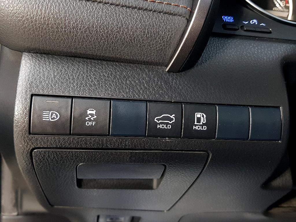 Toyota Camry - Vista 12