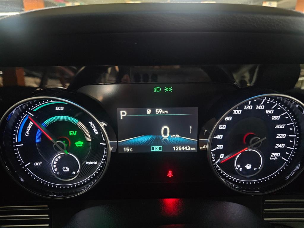 HYUNDAI Grandeur - Vista 9