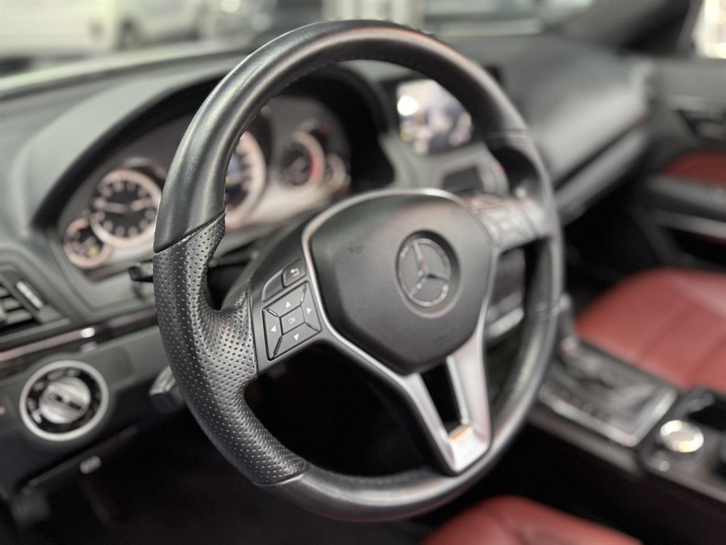 Mercedes Benz E class - Vista 6