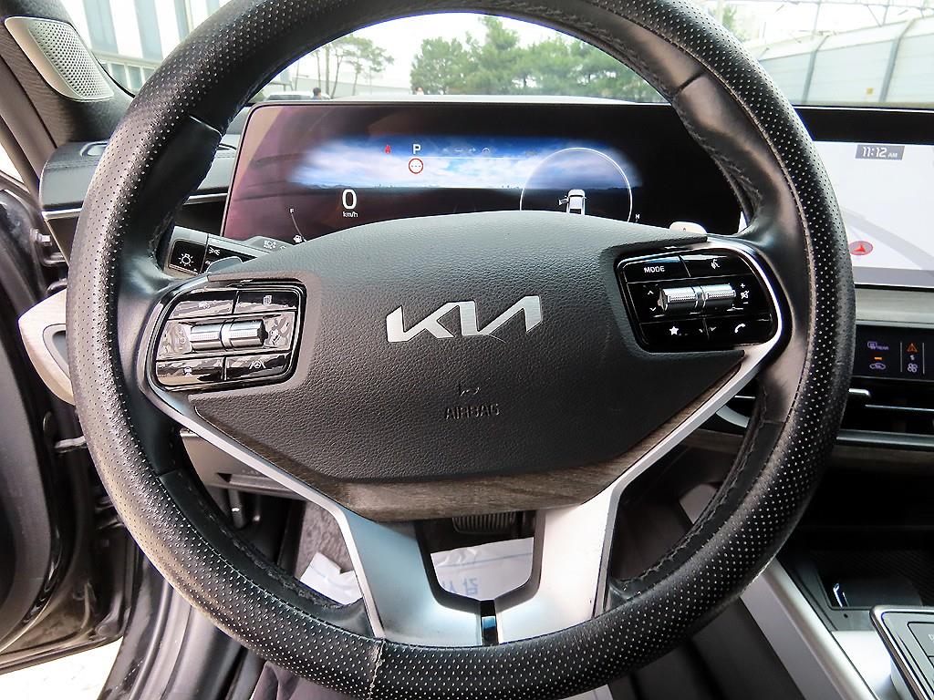 KIA K8 - Vista 8