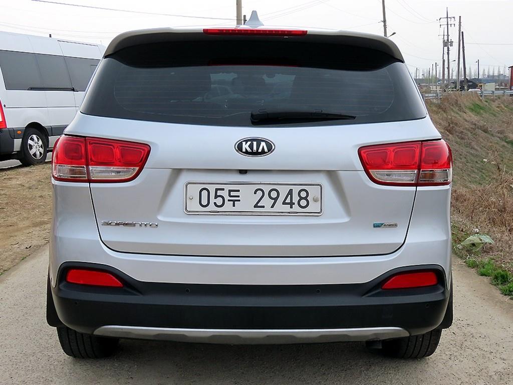 KIA Sorento - Vista 4