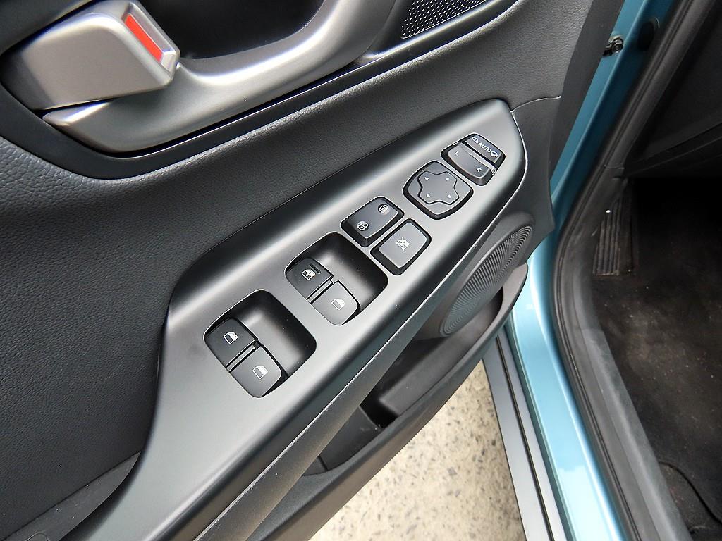 HYUNDAI Kona 2018 Azul - Importación desde Corea - HF Imports Iquique - Foto 13